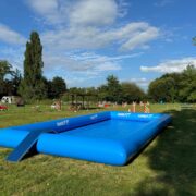 piscine-chien-rectangle-bleu-clair Piscine pataugeoire - rectangulaire