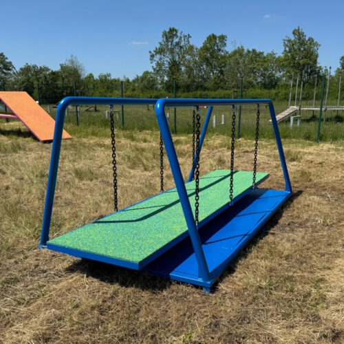 Plateau suspendu - Gamme parcours santé - Canidefit : Vue de 3/4